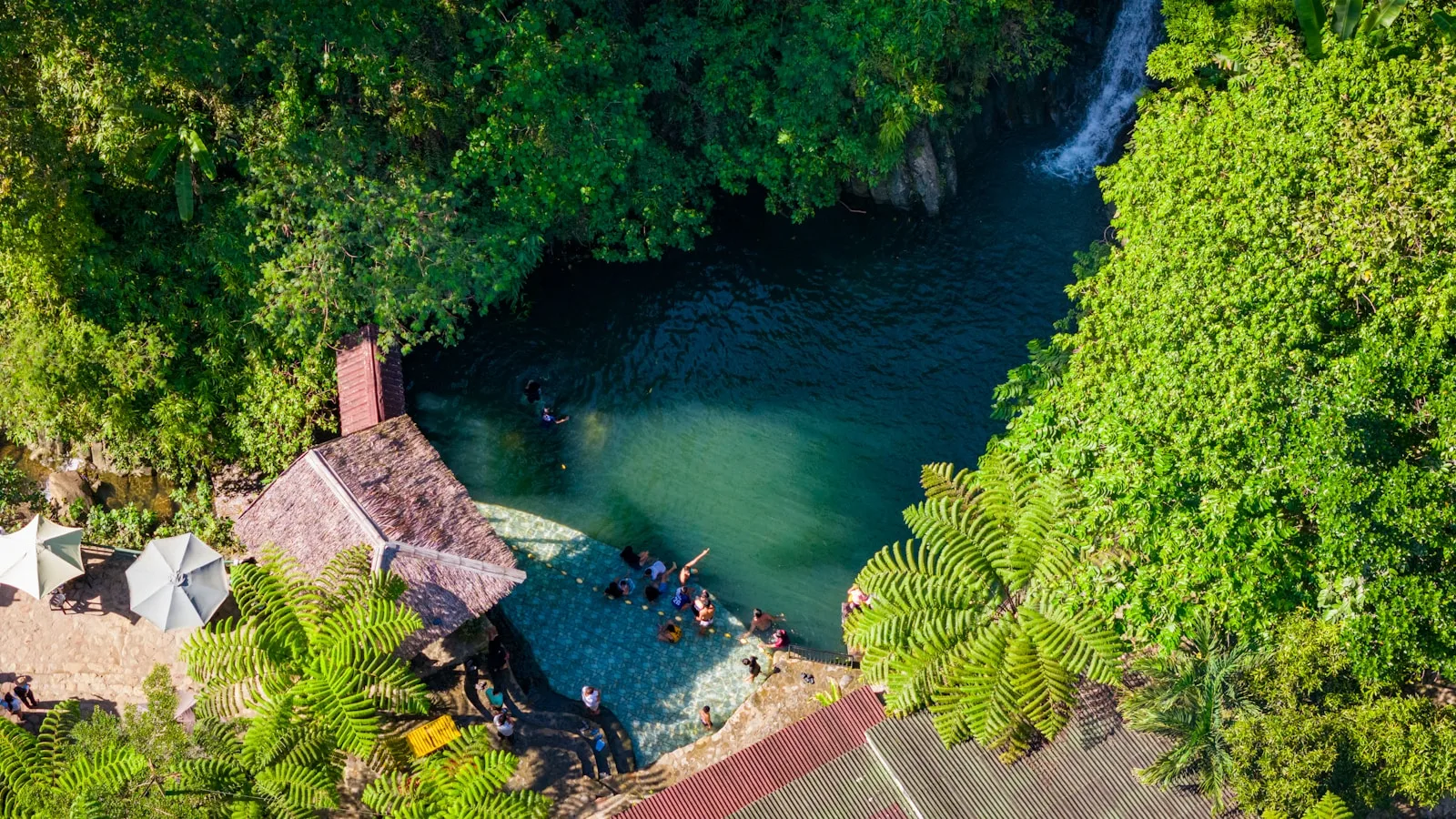 Kawasan Falls et le canyoning de Badian